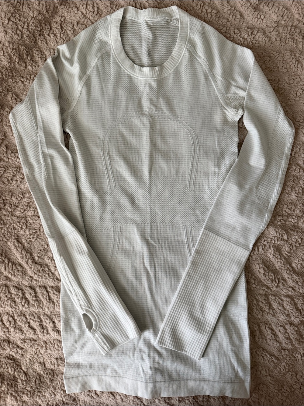 lululemon athletica Long Sleeve Seamless Top in Off-White/Cream